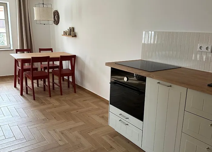 Altleubnitz 8 * Dresde